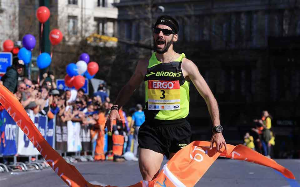 Greek Karaiskos won Athens Half Marathon in record time