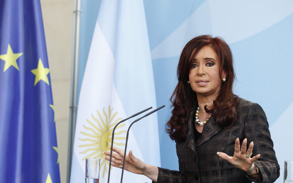 Greek referendum gets Argentinean Fernandez’s approval