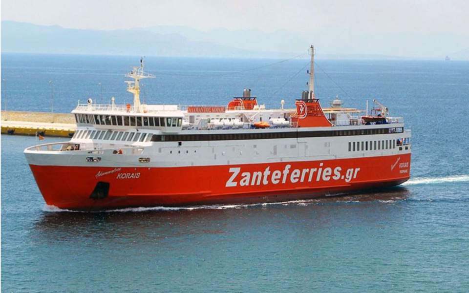 Ferry passengers stranded in Alexandroupoli due to engine failure