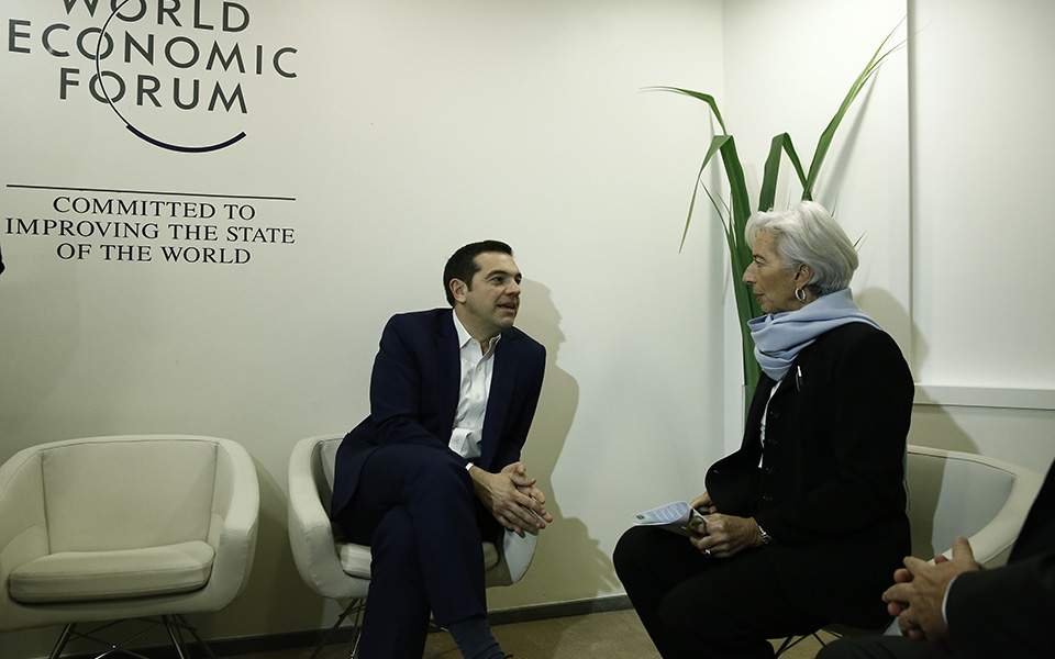 Lagarde congratulates Tsipras on reforms, stresses need for debt relief