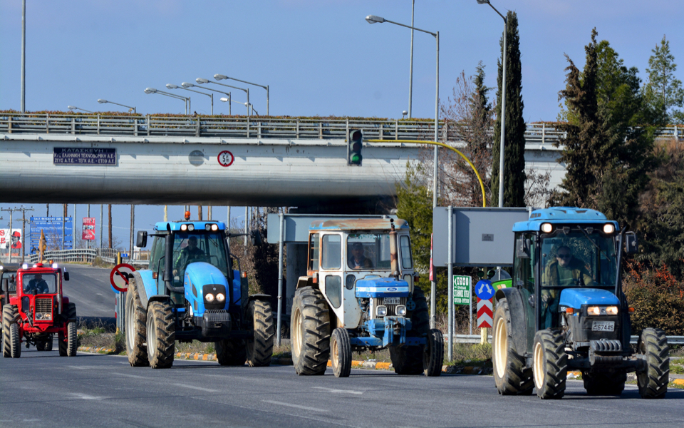 Farmers boost road protests