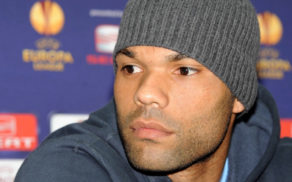 Lescott leaves AEK after less than three months