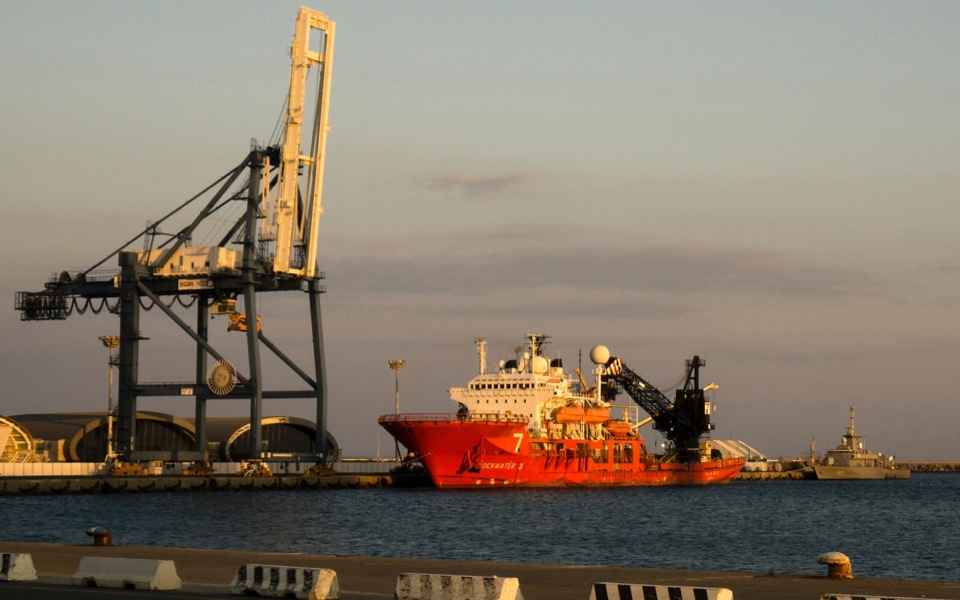 Strikers shut down port of Limassol