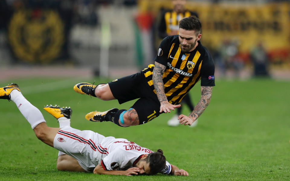 AEK shares another goalless draw with Milan