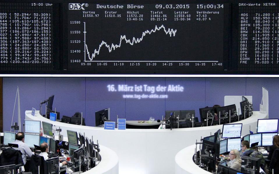 Treasuries fall with German bonds as Greece damps safety bid