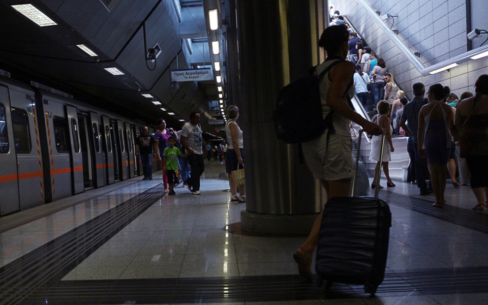 Athens metro service to airport to resume as before, reports say