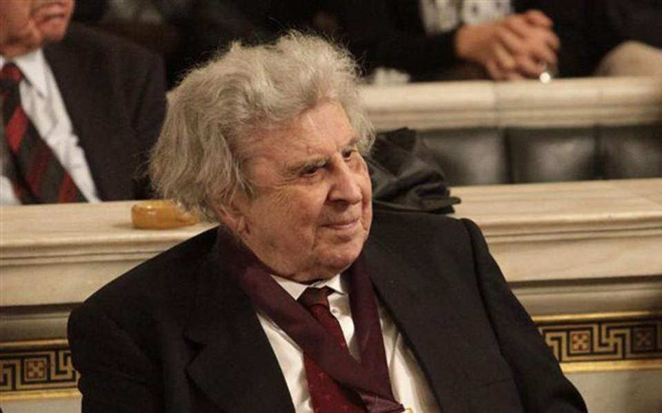 Anarchists claim responsibility for paint attack against home of veteran composer Mikis Theodorakis