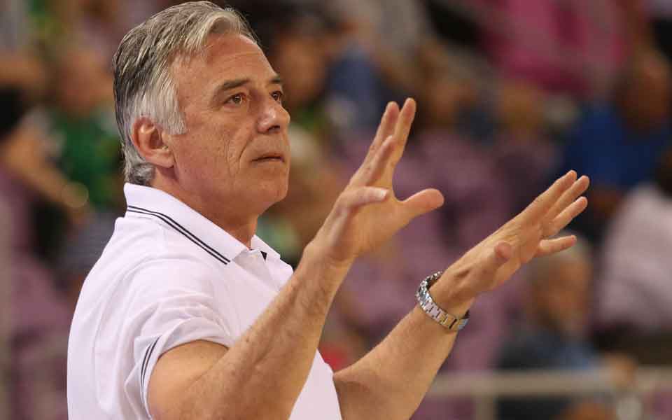 Sports Digest: Missas is the new Greece coach