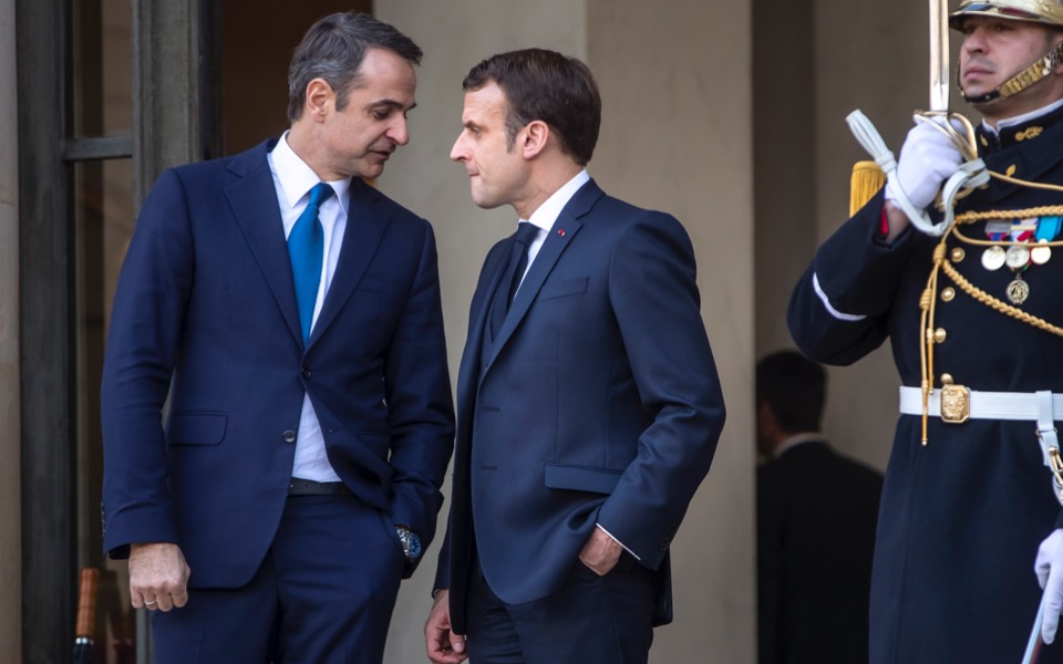 Mitsotakis, Macron, discuss Ukraine, Eastern Mediterranean in call