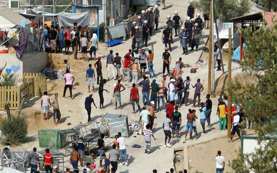 Anger at asylum rejections causes upheaval at Lesvos camp