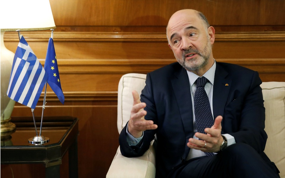 Greece must speed up reforms to send signal to markets, Moscovici says