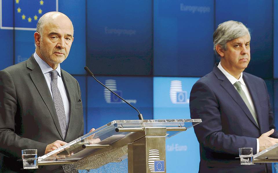 Eurogroup poised to green-light Greek budget, though Berlin still reserved