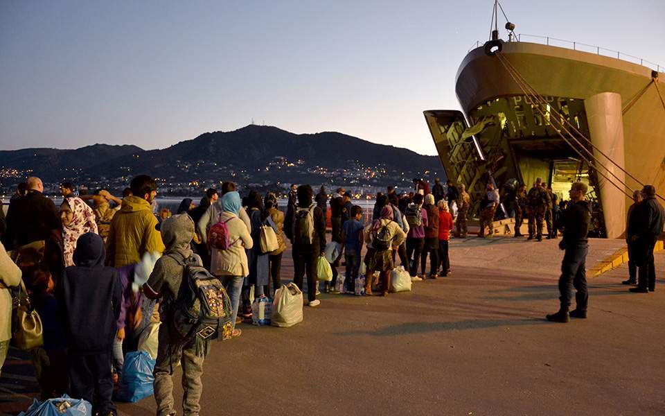 EU asylum agency to double staff in Greece