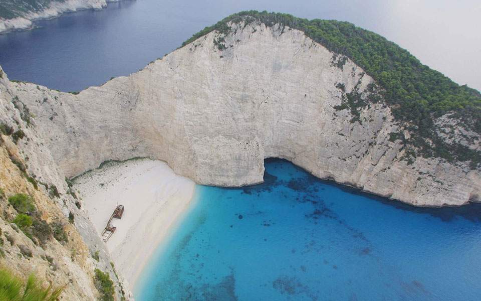 Zakynthos mayor under pressure to reopen iconic beach ahead of tourist season