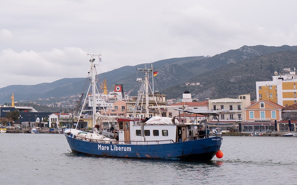 NGO activists say they were hounded by anti-migrant agitators on Lesvos