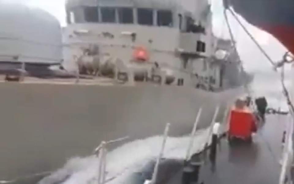 Video shows Turkish patrol boat interfering with Greek gunboat