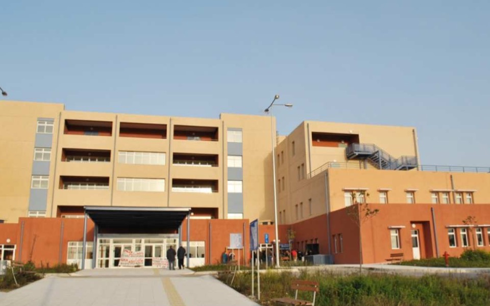 Experts probe post-op complications at Zakynthos hospital