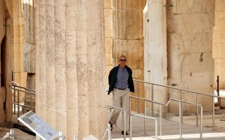 obama-visits-the-acropolis-ahead-of-set-piece-speech