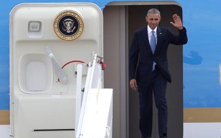 Obama arrives in Greece at start of his final foreign tour