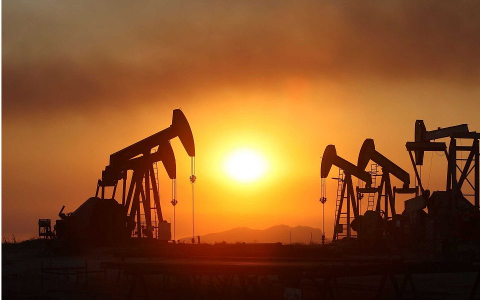 Hellenic Petroleum cautious on US Iran sanctions