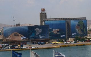 Piraeus port regulator to suppress OLP