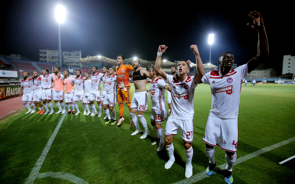 Olympiakos lands Dynamo Kiev in Europa League’s last 32