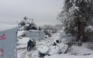 Refugees, migrants moved from Mt Olympus camp