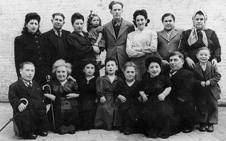 Book on the Ovitz family’s Auschwitz survival story now available in Greek