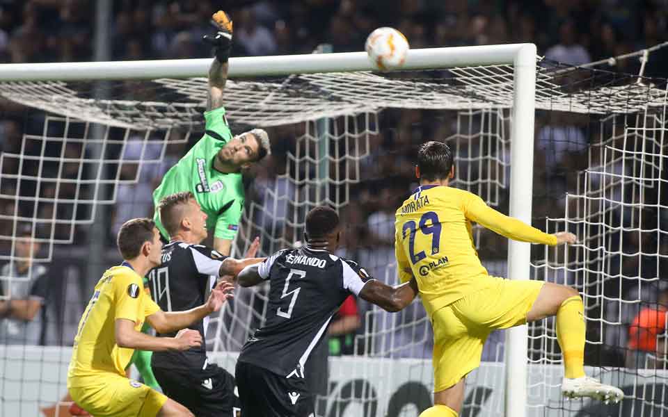 Chelsea too good for PAOK, Reds draw with Betis