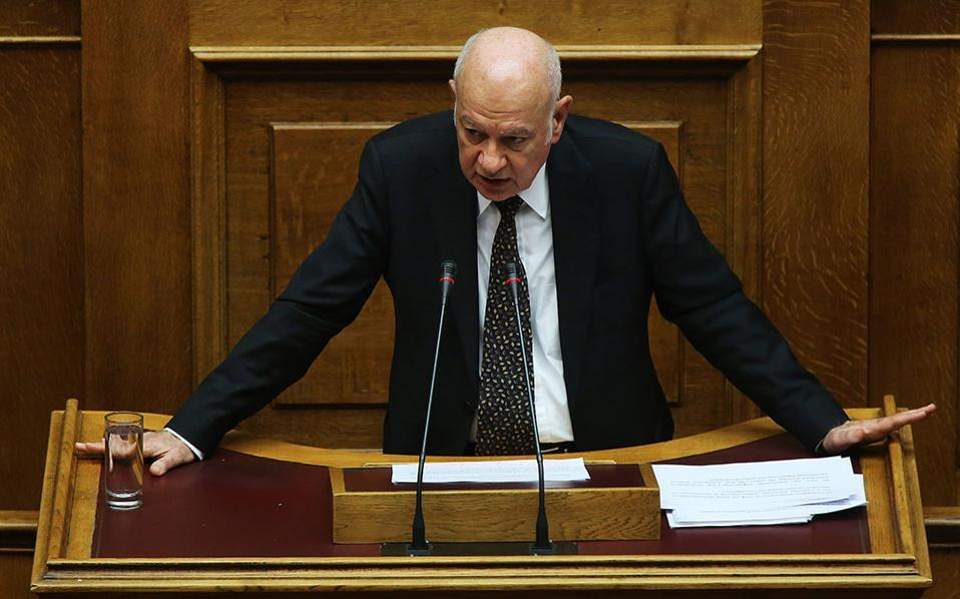Economy Minister Dimitris Papadimitriou resigns