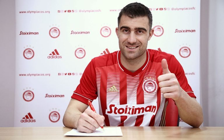 After Arsenal, Papastathopoulos signs for Olympiakos