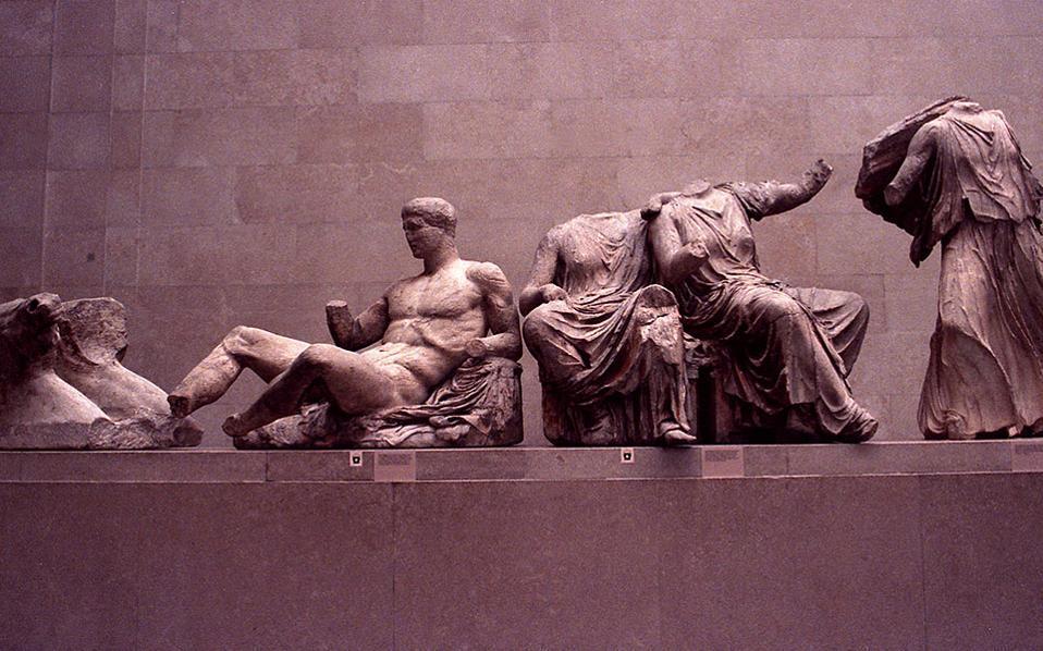 Mitsotakis raises Parthenon sculptures at UN