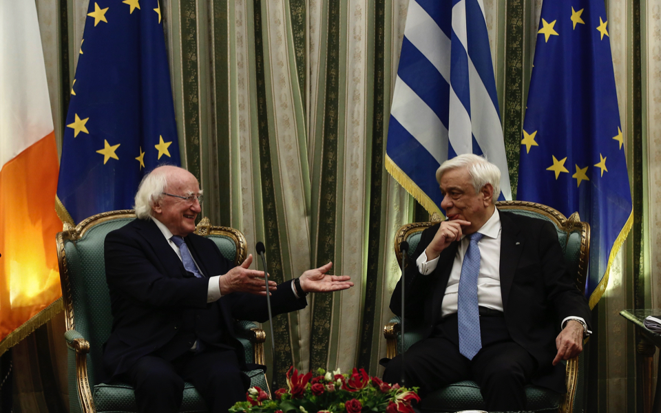 Irish president in Athens for talks on EU, prospects