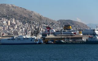 Crews repair leak on Cyprus-flagged ferry