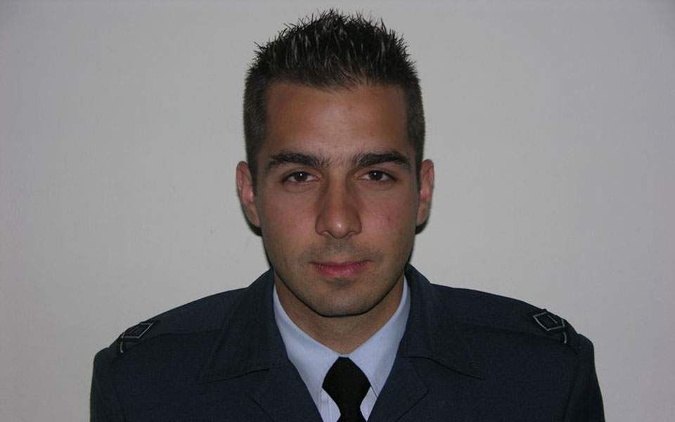 Greek air force confirms identity of dead pilot