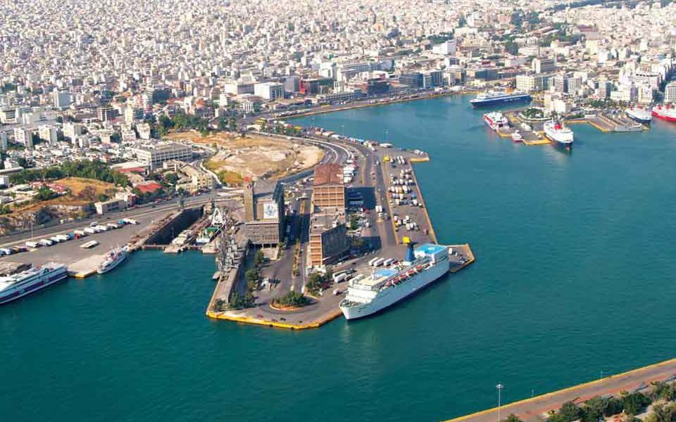 Piraeus Port posts 19 pct turnover rise in 2018