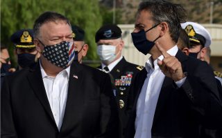 pompeo-visits-naval-base-on-crete-on-day-2-of-regional-tour