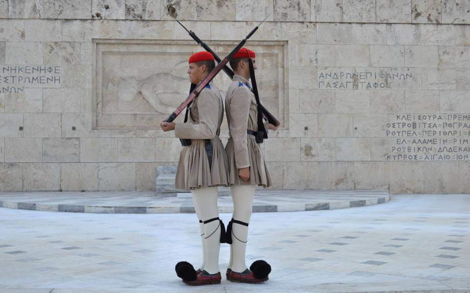 Godly giants in kilts: Meet Greece’s best-known soldiers