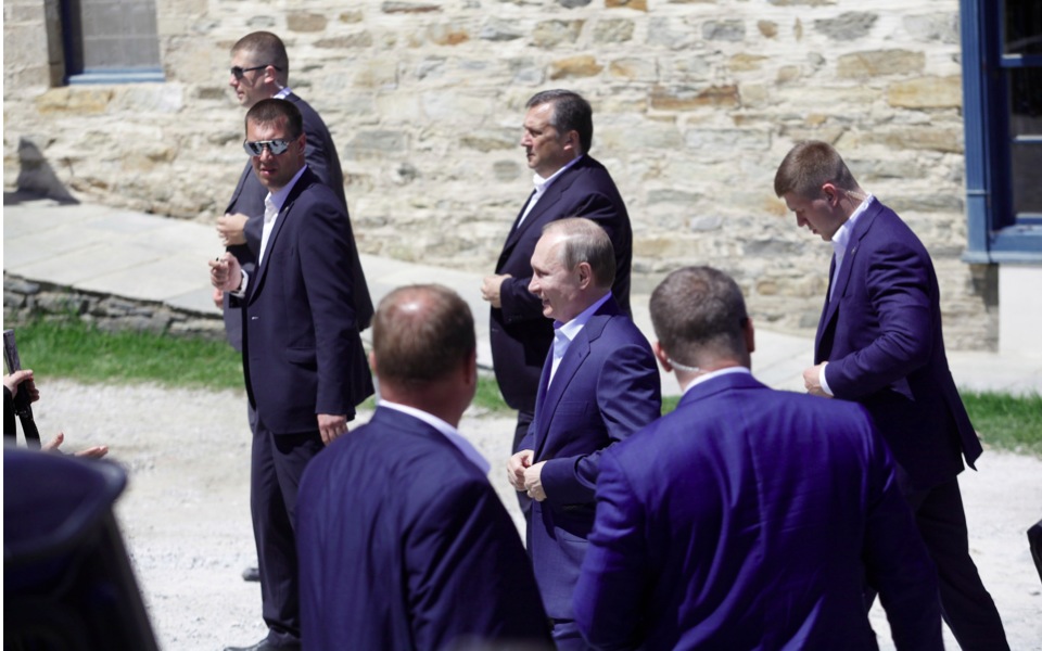 Putin visits Orthodox monastic community at Mount Athos
