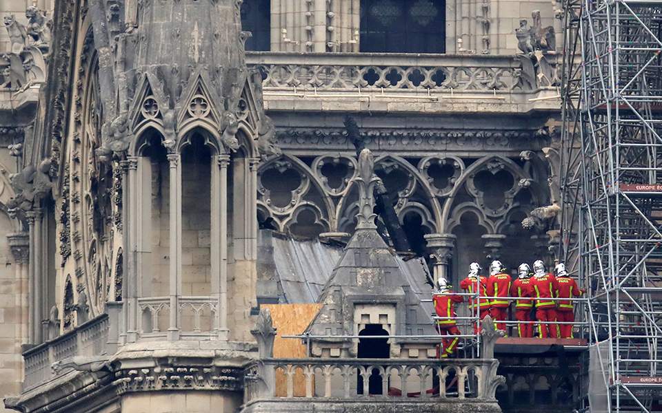 Greece offers assistance in Notre Dame restoration