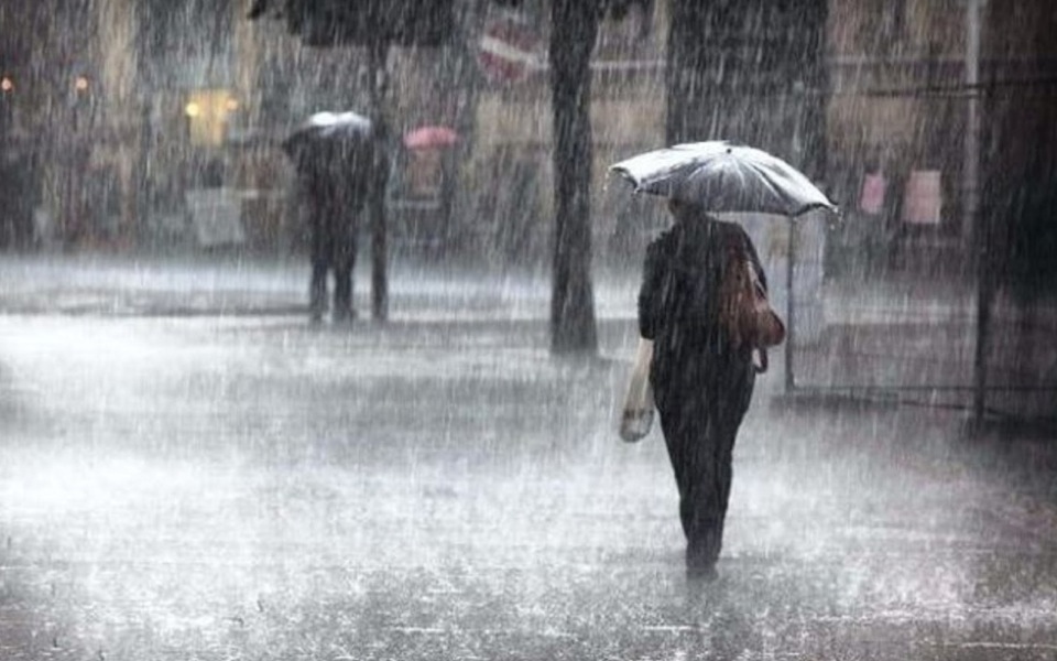 Storms, hail, snow, gales forecast over weekend