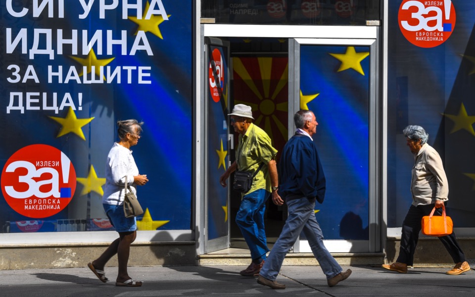 ‘No’ vote and abstention in FYROM referendum