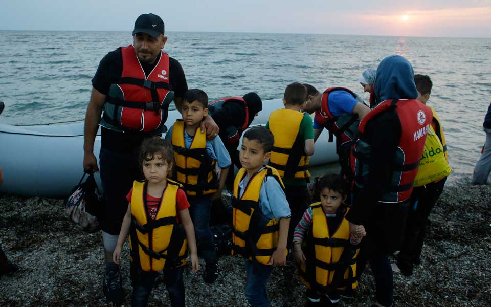 More than 135,000 refugees reached Europe by sea in 2015’s first half, UNHCR says