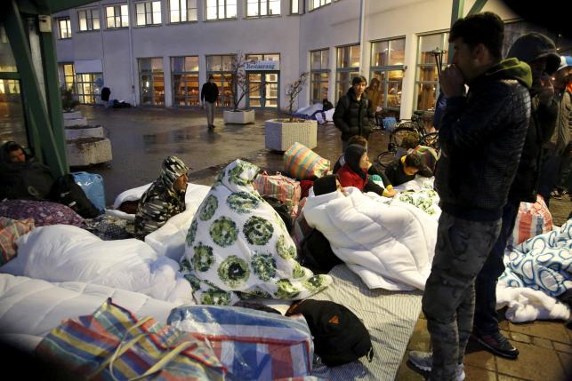 Nobel laureate sees ‘much worse’ EU economy from refugee crisis