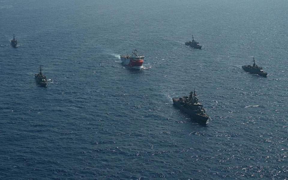 Turkish Defense Ministry releases images of Oruc Reis escorted by naval units