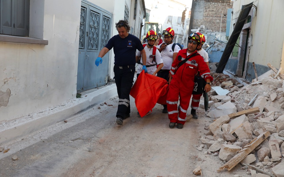 Earthquake kills woman on Greek island of Levsos