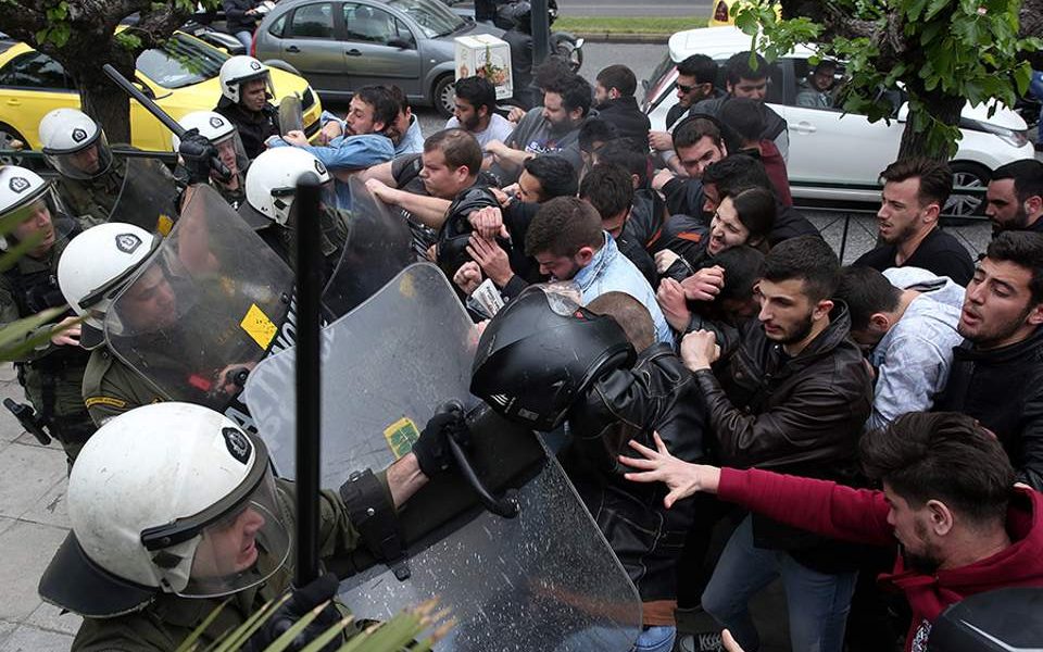 Police make 14 arrests during anti-austerity protests in Athens