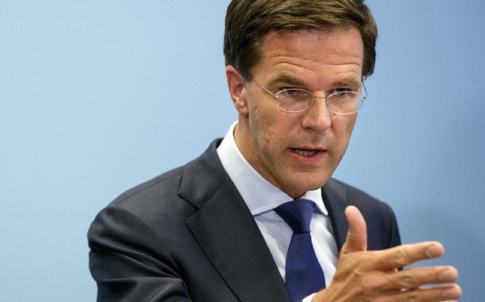 Dutch PM’s party reserves judgment on Greek deal