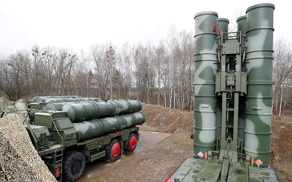 Turkey tests Russian-made S-400 defines system, report says