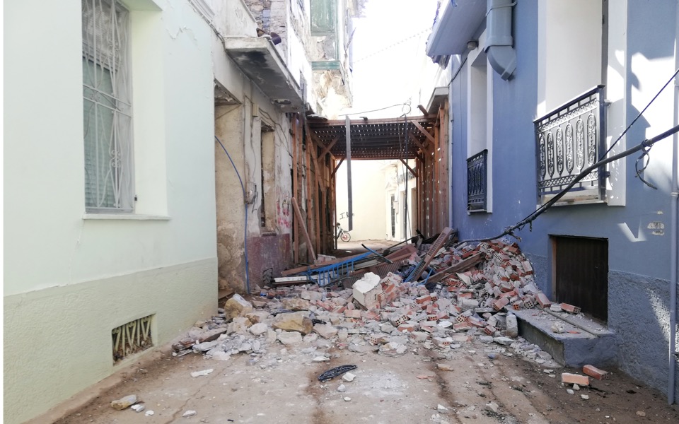 Strong aftershocks to last for weeks after Samos quake